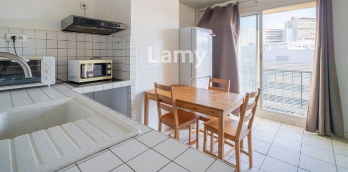 Image 3 sur 10 - Appartement  ·  Vente · Marseille (13005) · 3 pièces · 58m²