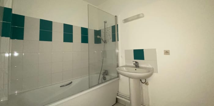 Image 6 sur 7 - Appartement  ·  Vente · St Germain En Laye (78100) · 3 pièces · 64m²