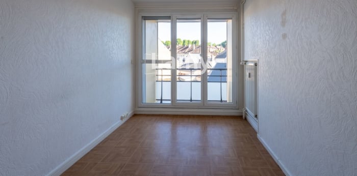 Image 5 sur 7 - Appartement  ·  Vente · Neufchatel En Bray (76270) · 3 pièces · 72m²