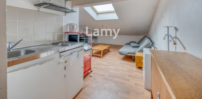 Image 2 sur 8 - Appartement  ·  Vente · Bordeaux (33800) · 1 pièce · 14m²