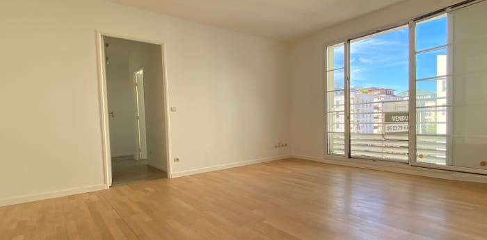 Image 1 sur 9 - Appartement  ·  Vente · St Germain En Laye (78100) · 3 pièces · 64m²