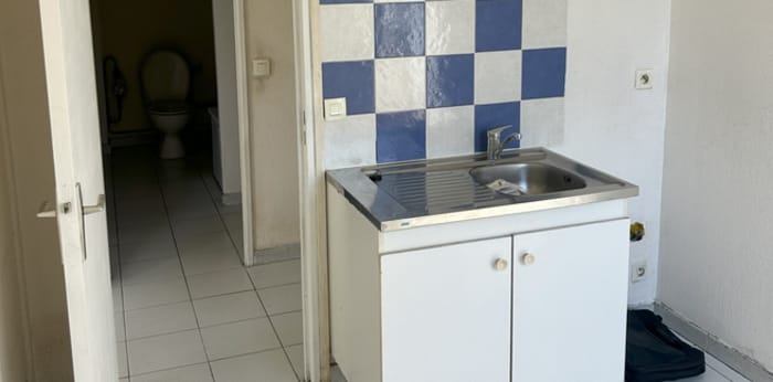Image 5 sur 9 - Appartement  ·  Vente · Marseille (13001) · 2 pièces · 44m²