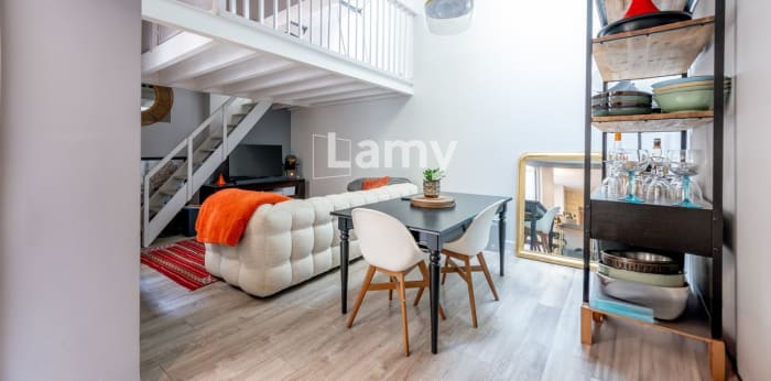 Image 2 sur 13 - Immeuble  ·  Vente · Bordeaux (33000) · 194m²