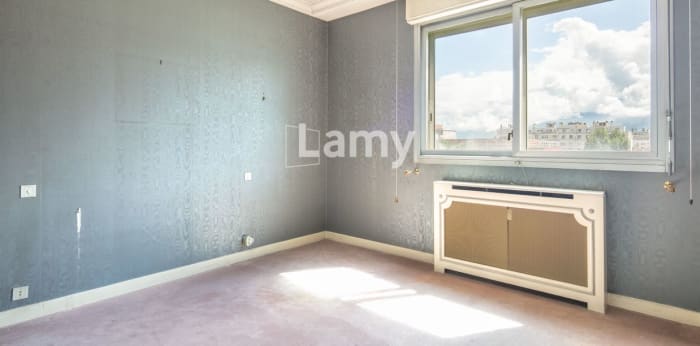 Image 12 sur 16 - Appartement  ·  Vente · Grenoble (38100) · 5 pièces · 122m²
