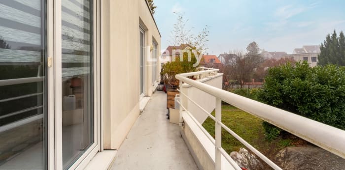 Image 3 sur 9 - Appartement  ·  Vente · Strasbourg (67000) · 4 pièces · 101m²