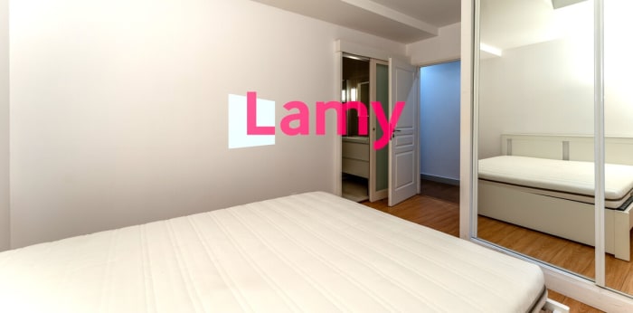 Image 7 sur 11 - Immeuble  ·  Vente · Bordeaux (33000) · 208m²