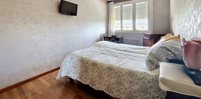 Image 9 sur 14 - Appartement  ·  Vente · Aix En Provence (13090) · 5 pièces · 96m²