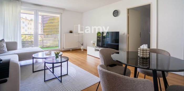 Image 3 sur 10 - Appartement  ·  Vente · Strasbourg (67100) · 3 pièces · 66m²