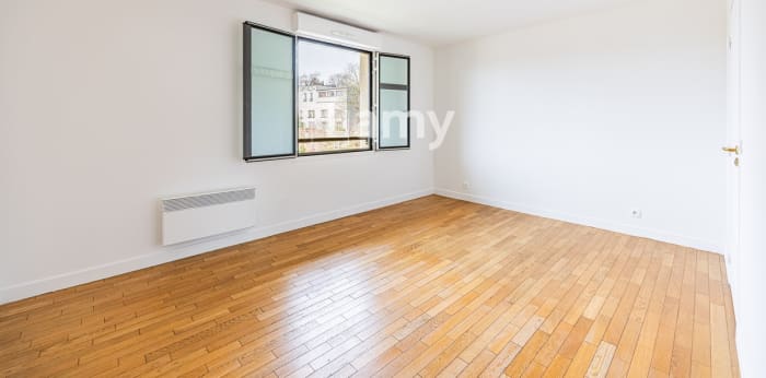 Image 5 sur 12 - Appartement  ·  Vente · Joinville Le Pont (94340) · 5 pièces · 135m²