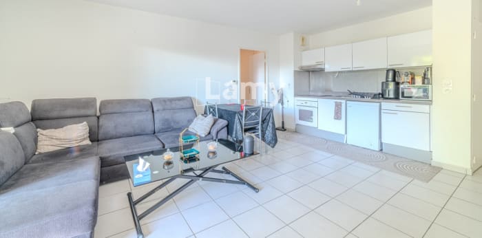Image 4 sur 12 - Appartement  ·  Vente · Venissieux (69200) · 3 pièces · 59m²