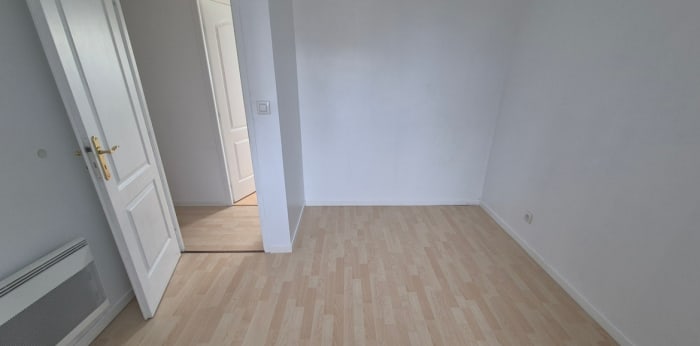 Image 8 sur 10 - Maison/villa  ·  Vente · Carlepont (60170) · 5 pièces · 77m²