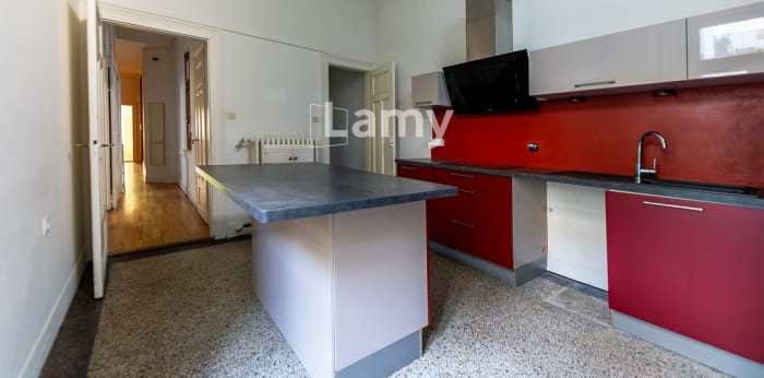Image 5 sur 10 - Appartement  ·  Vente · Strasbourg (67000) · 7 pièces · 182m²