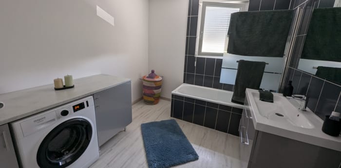 Image 3 sur 8 - Maison/villa  ·  Vente · Angers (49100) · 4 pièces · 101m²