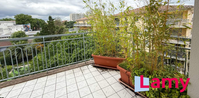Image 4 sur 24 - Appartement  ·  Vente · Toulouse (31400) · 5 pièces · 107m²