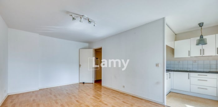 Image 2 sur 5 - Appartement  ·  Vente · Merignac (33700) · 2 pièces · 47m²