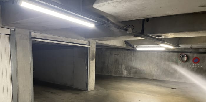 Image 4 sur 4 - Parking/box  ·  Vente · Marseille (13003) · 14m²