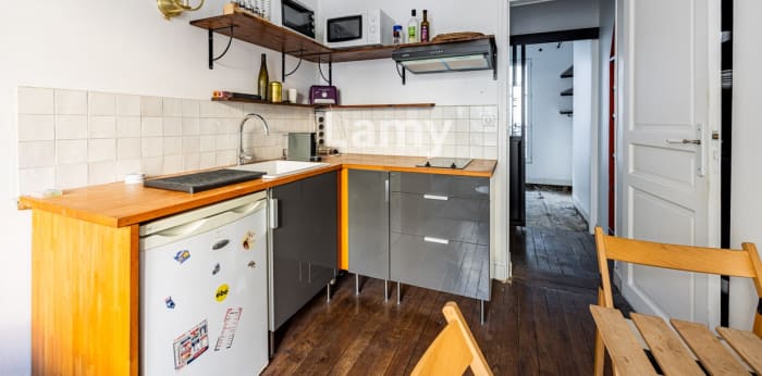 Image 3 sur 11 - Appartement  ·  Vente · Paris (75018) · 2 pièces · 27m²