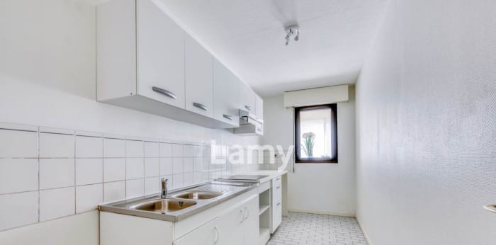 Image 3 sur 6 - Appartement  ·  Vente · Bordeaux (33000) · 3 pièces · 67m²
