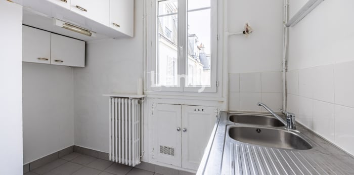 Image 6 sur 12 - Appartement  ·  Vente · Paris (75015) · 2 pièces · 44m²