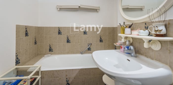 Image 6 sur 11 - Appartement  ·  Vente · Dijon (21000) · 5 pièces · 107m²