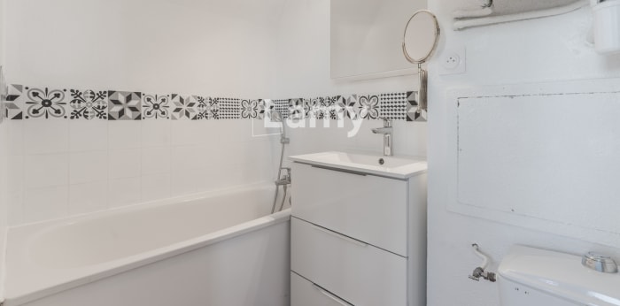 Image 9 sur 10 - Appartement  ·  Vente · Villers Sur Mer (14640) · 2 pièces · 19m²