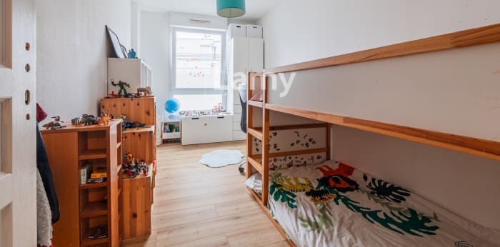 Image 8 sur 11 - Appartement  ·  Vente · Strasbourg (67000) · 3 pièces · 72m²