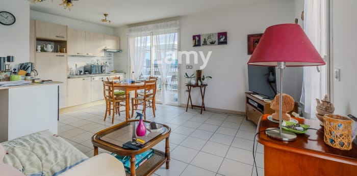 Image 4 sur 11 - Appartement  ·  Vente · Mions (69780) · 3 pièces · 64m²