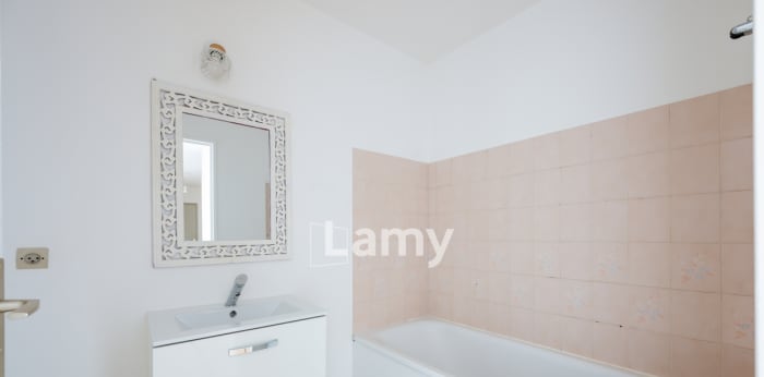 Image 6 sur 10 - Appartement  ·  Vente · Le Bouscat (33110) · 3 pièces · 66m²