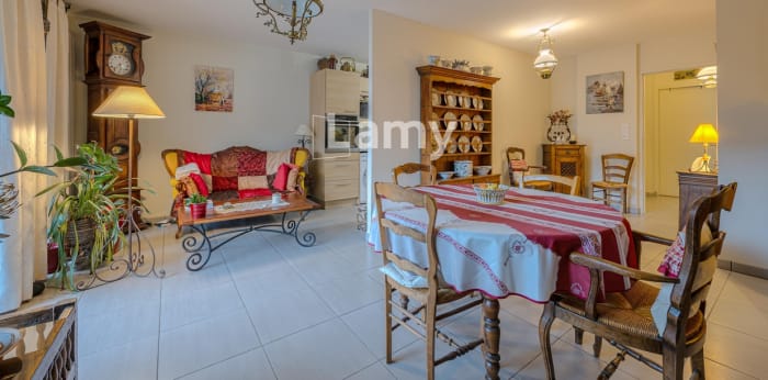 Image 1 sur 11 - Appartement  ·  Vente · Annecy (74000) · 3 pièces · 69m²