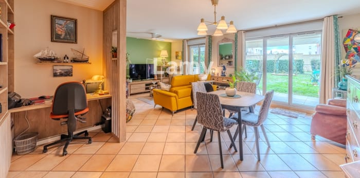 Image 4 sur 12 - Appartement  ·  Vente · Villefranche Sur Saone (69400) · 4 pièces · 83m²