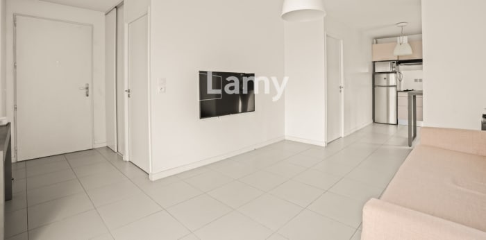 Image 4 sur 12 - Appartement  ·  Vente · St Priest (69800) · 2 pièces · 42m²