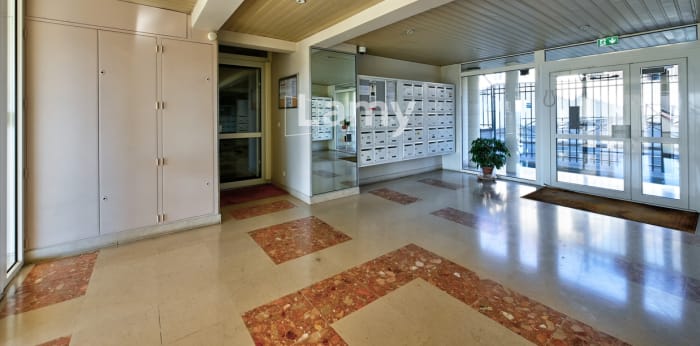 Image 9 sur 10 - Appartement  ·  Vente · Meulan En Yvelines (78250) · 1 pièce · 29m²