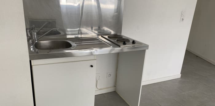 Image 4 sur 7 - Appartement  ·  Vente · Marseille (13003) · 1 pièce · 27m²