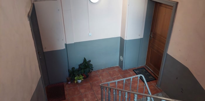 Image 2 sur 8 - Immeuble  ·  Vente · Ales (30100) · 404m²