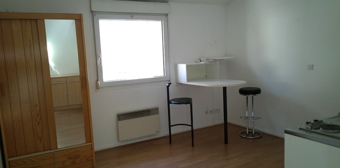 Image 7 sur 8 - Appartement  ·  Vente · Reims (51100) · 1 pièce · 18m²