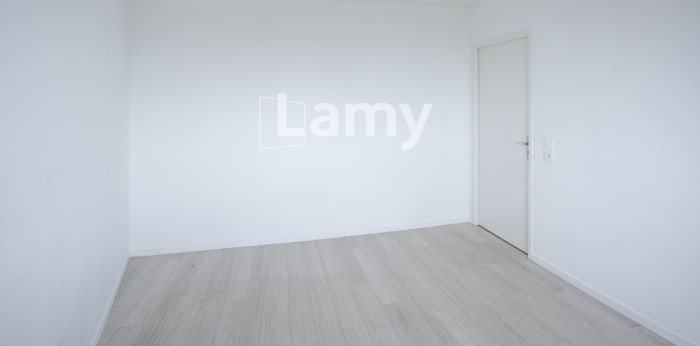 Image 7 sur 9 - Appartement  ·  Vente · Cergy (95800) · 2 pièces · 50m²