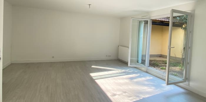 Image 3 sur 10 - Appartement  ·  Vente · Fontenay Le Fleury (78330) · 4 pièces · 99m²