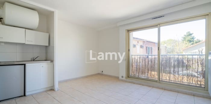Image 2 sur 10 - Appartement  ·  Vente · Marseille (13010) · 1 pièce · 24m²