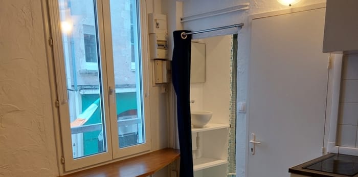 Image 2 sur 3 - Appartement  ·  Vente · La Rochelle (17000) · 1 pièce · 11m²