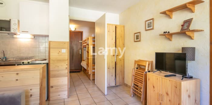 Image 2 sur 9 - Appartement  ·  Vente · Villard De Lans (38250) · 1 pièce · 20m²