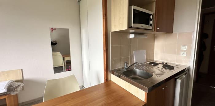 Image 3 sur 6 - Appartement  ·  Vente · Clermont Ferrand (63000) · 1 pièce · 18m²