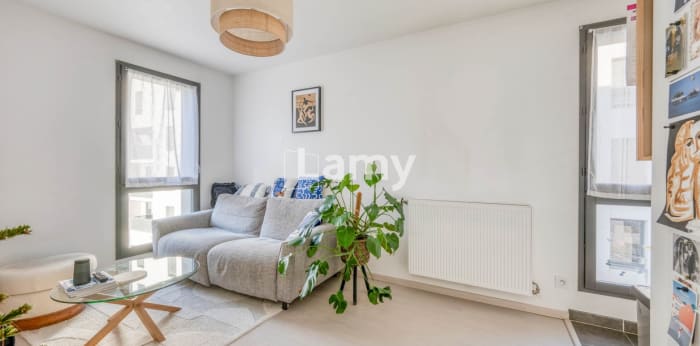 Image 5 sur 10 - Appartement  ·  Vente · Bordeaux (33300) · 2 pièces · 42m²