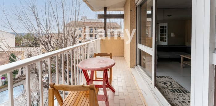 Image 5 sur 9 - Appartement  ·  Vente · Aix En Provence (13090) · 1 pièce · 30m²