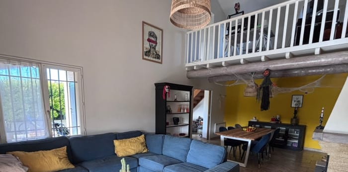 Image 4 sur 25 - Maison/villa  ·  Vente · Molleges (13940) · 162m²