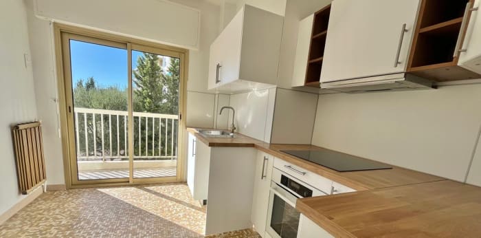 Image 7 sur 11 - Appartement  ·  Vente · Nice (06000) · 4 pièces · 80m²