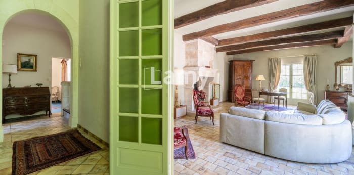 Image 11 sur 24 - Maison/villa  ·  Vente · Salon De Provence (13300) · 7 pièces · 234m²