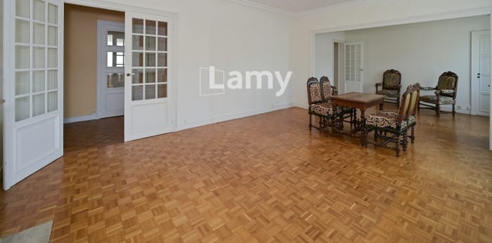 Image 14 sur 18 - Appartement  ·  Vente · Orleans (45000) · 5 pièces · 135m²