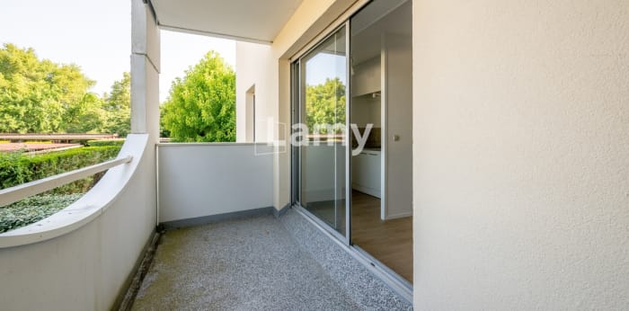 Image 2 sur 6 - Appartement  ·  Vente · Merignac (33700) · 2 pièces · 46m²