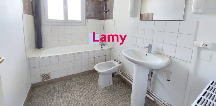 Image 9 sur 10 - Appartement  ·  Vente · Limoges (87100) · 4 pièces · 89m²