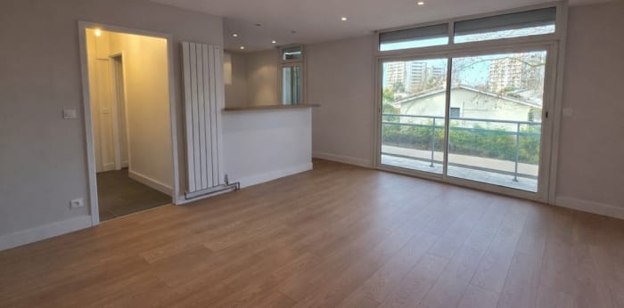 Image 3 sur 12 - Appartement  ·  Vente · Bordeaux (33200) · 4 pièces · 67m²
